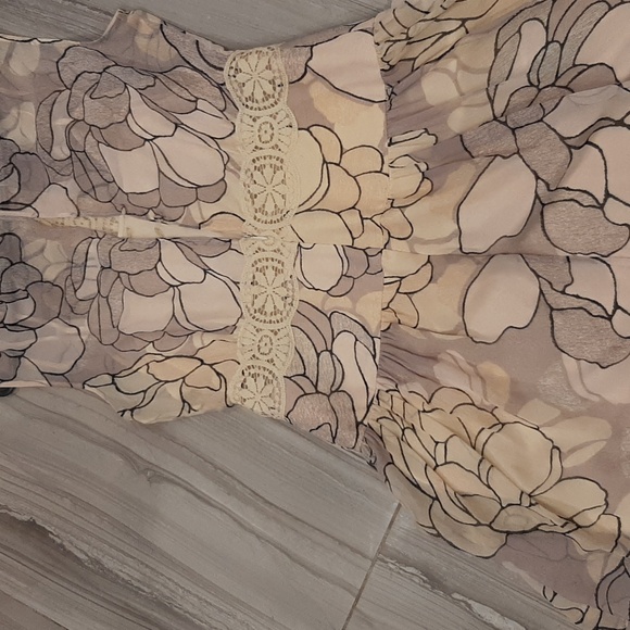 Silk dress - Picture 4 of 4